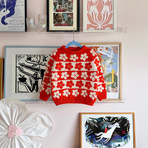 Camilla: Æbleblomstsweater Mini