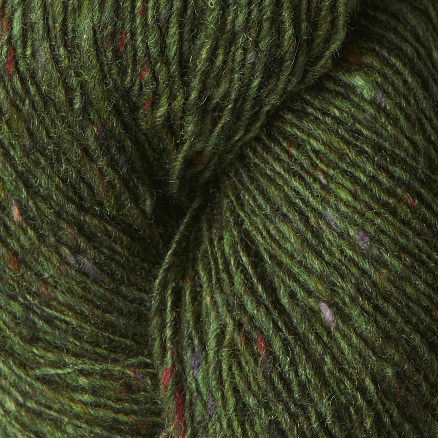 Isager Tweed bottle green