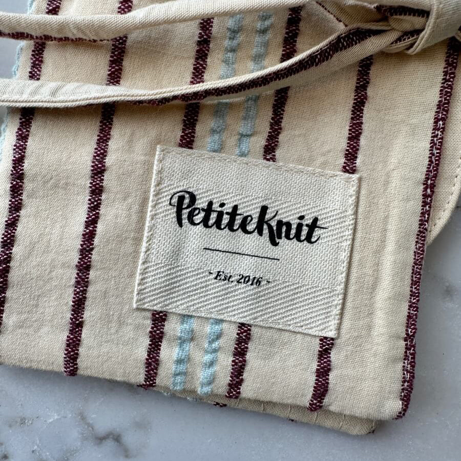 PetiteKnit Knitter's Needlecase, To Go - seersucker twin stripe