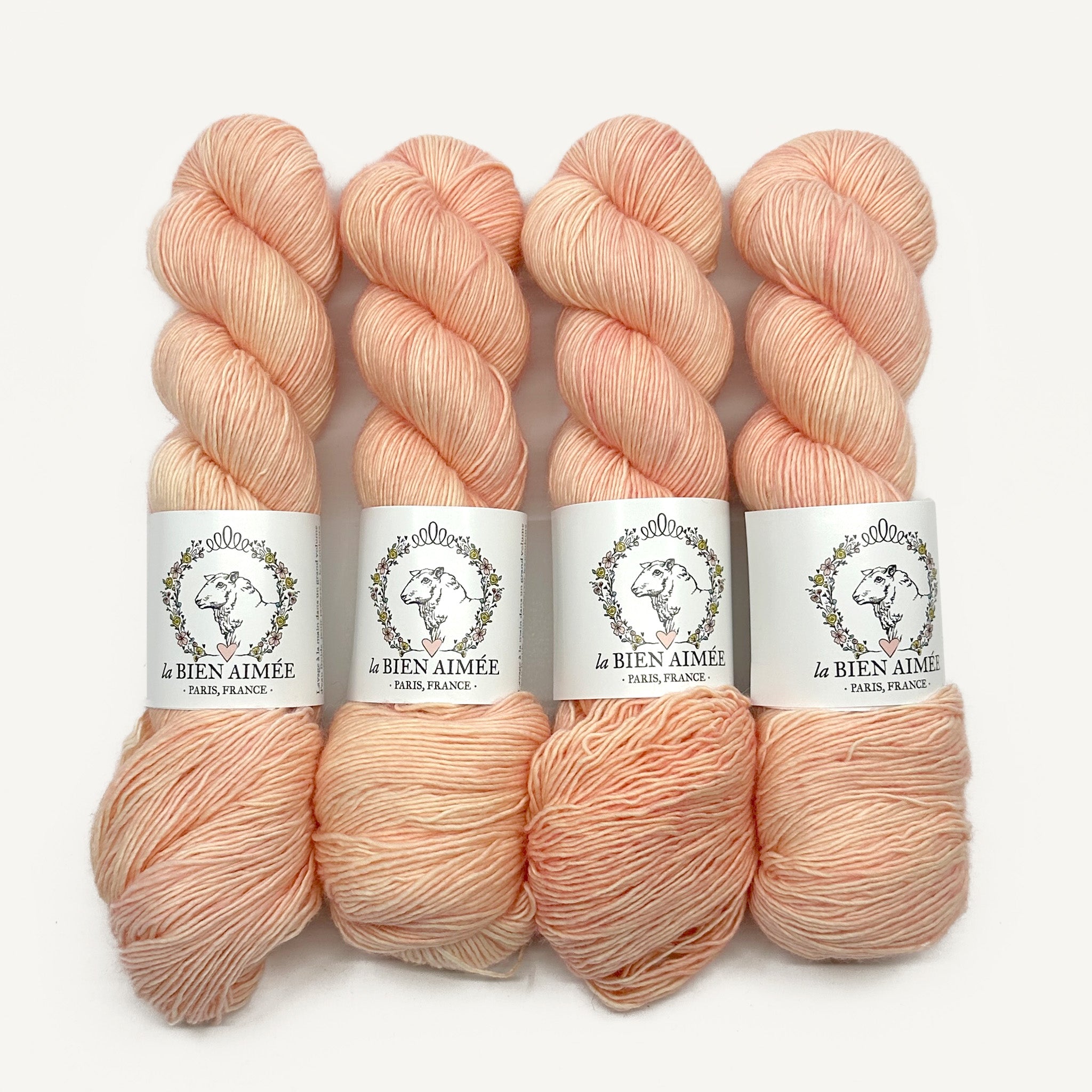 Merino Singles peach sweater