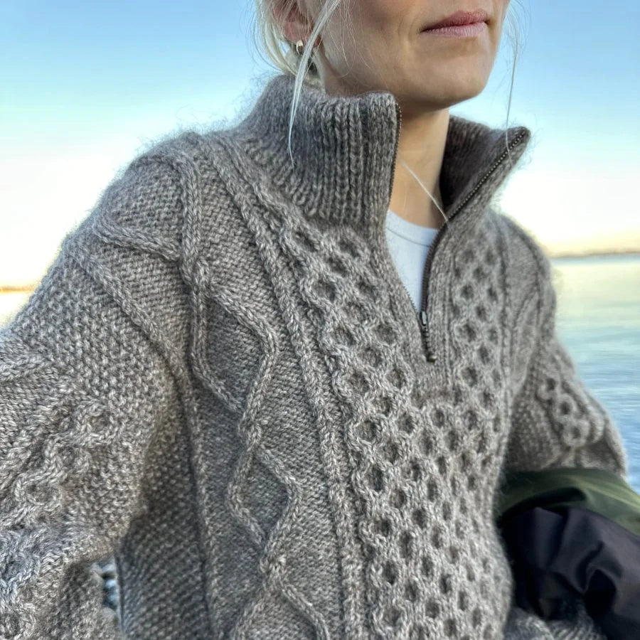 Opskrift på Dagmar Zipper Sweater