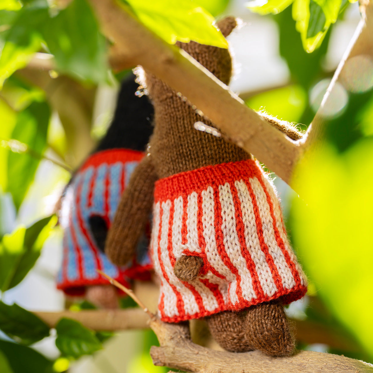 Chez Myrtil: More seamless friends to knit and love