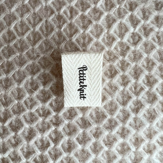 Label, Foldet