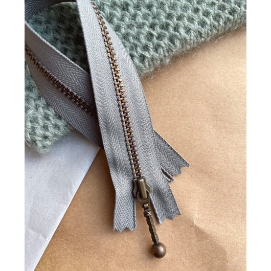 YKK lynlås fra PetiteKnit, 17 cm