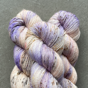 Tosh Merino Light faint